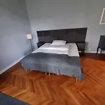 阿帕特门特朵酒店 公寓 波兹南
