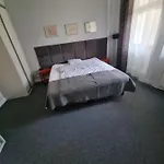 阿帕特门特朵酒店