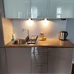 阿帕特门特朵酒店 公寓 *